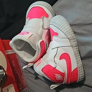 Baby jordan shoes